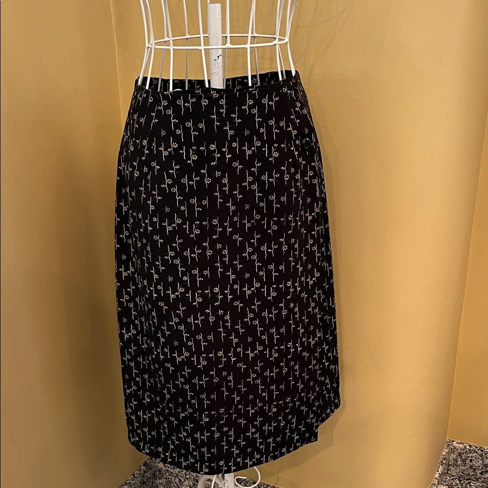 Black Patterned Women's Wraparound Skirt